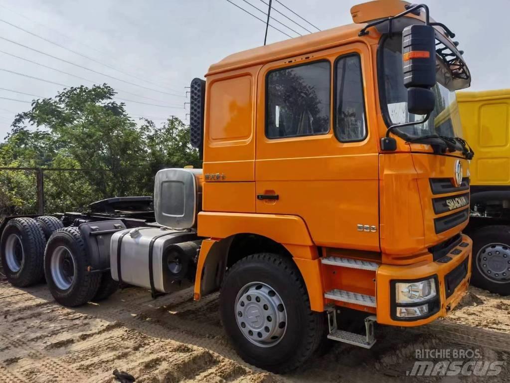 Shacman F3000 6X4 牵引车