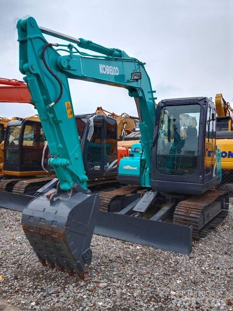 Kobelco SK 75 履带挖掘机