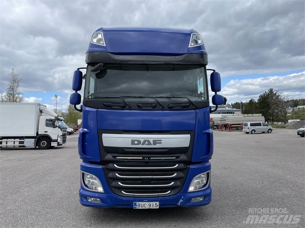 DAF XF510 6x2 工程吊钩车