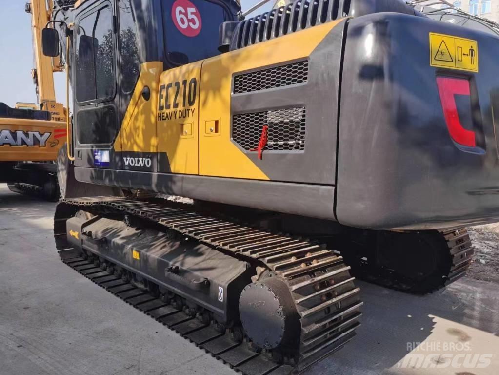 Volvo EC 210 B LC 履带挖掘机