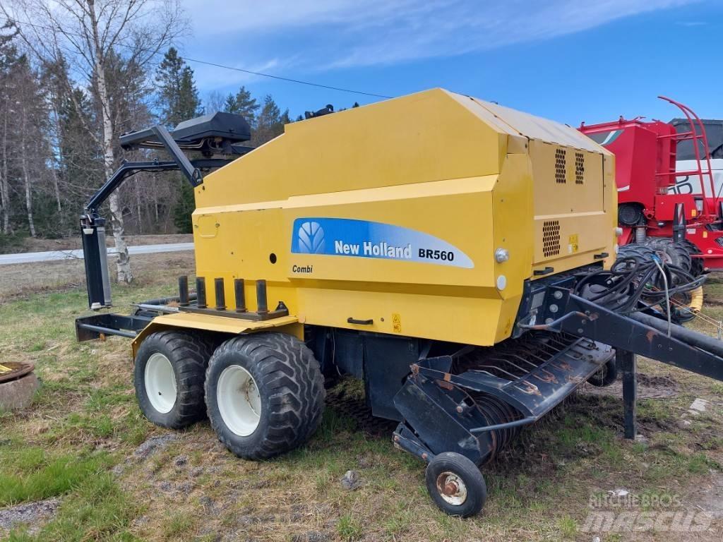 New Holland BR 560 圆捆打捆机