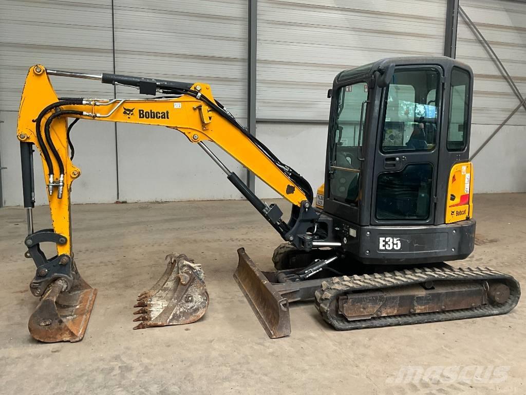 Bobcat E 35 小型挖掘机