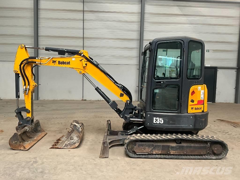 Bobcat E 35 小型挖掘机