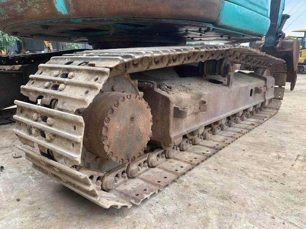 Kobelco SK 135 履带挖掘机