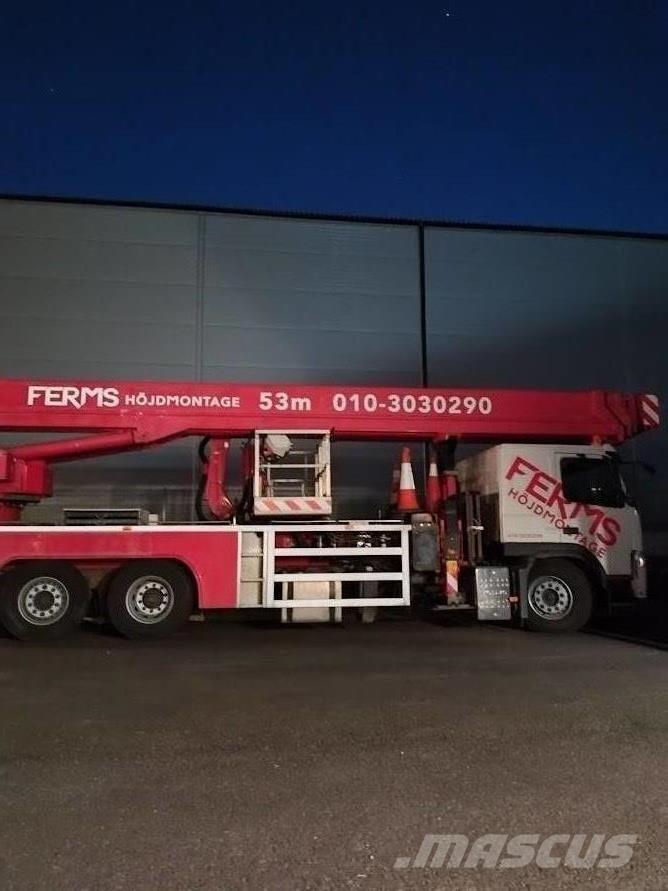 Bronto Bronto S53XTD 车载式高空作业车