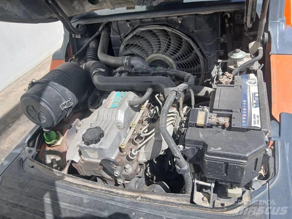 Toyota 02-8FDF25 柴油叉车