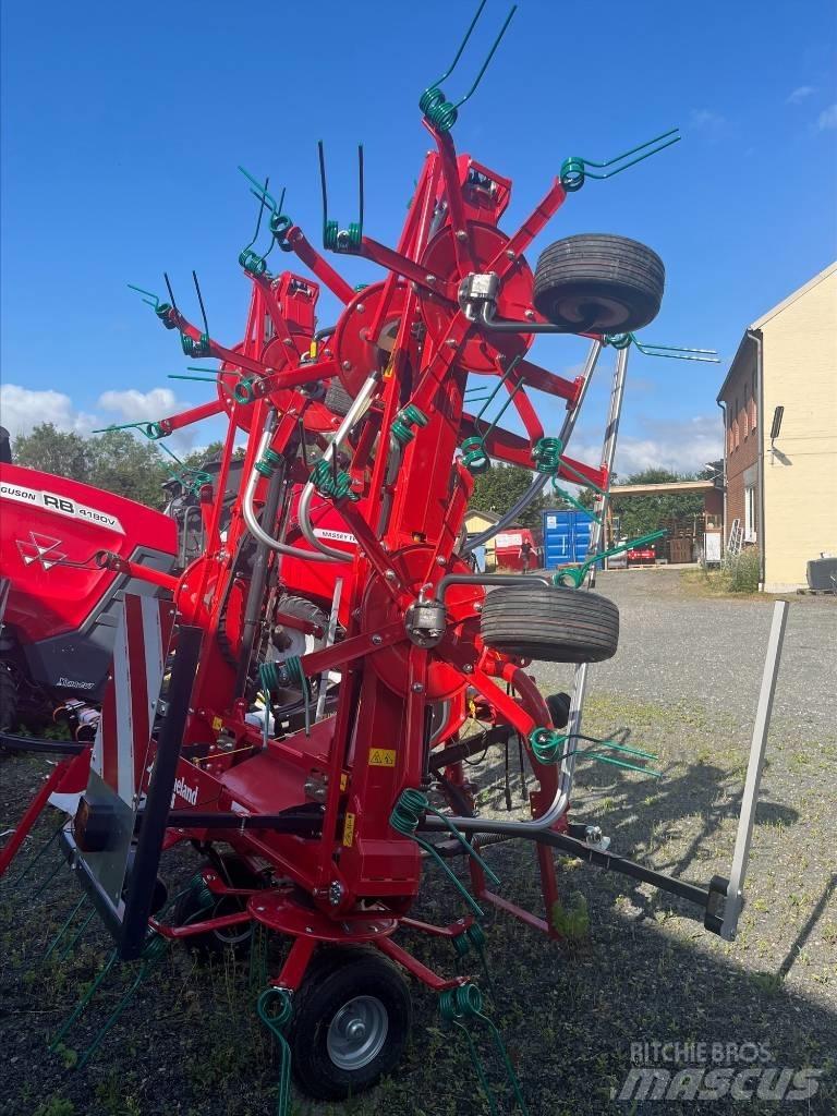 Kverneland 8590 犁耙和摊草机