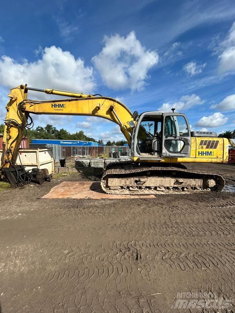 New Holland E 265 履带挖掘机