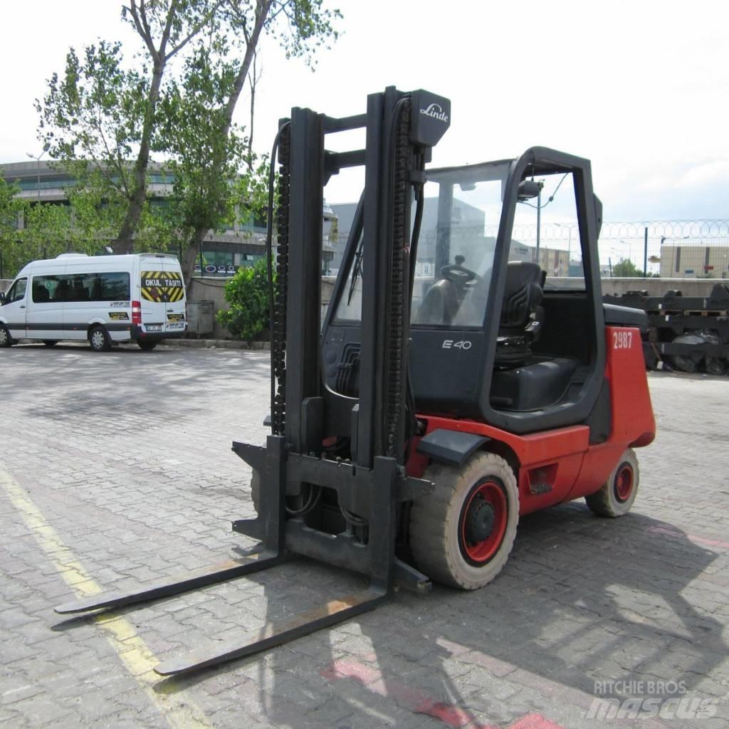Linde E40P 电动叉车