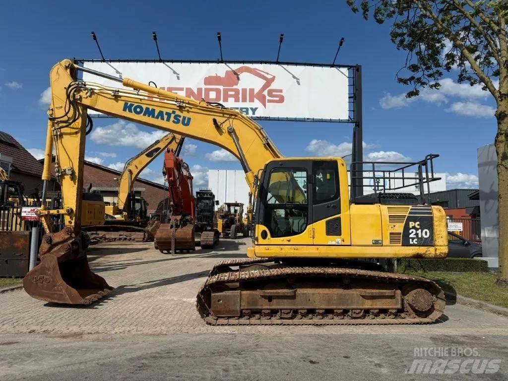 Komatsu PC210LC-8 履带挖掘机