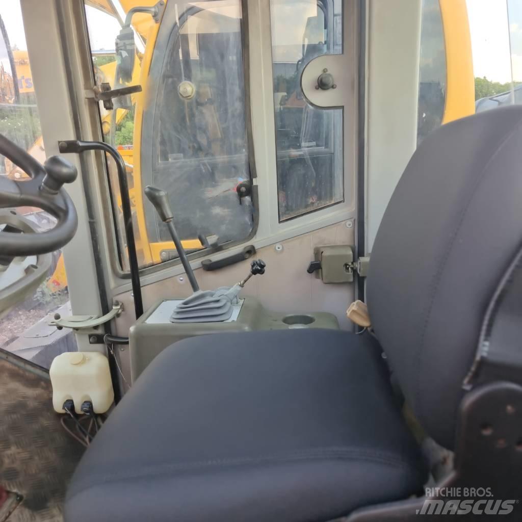 XCMG XS 183 J 单轮压路机