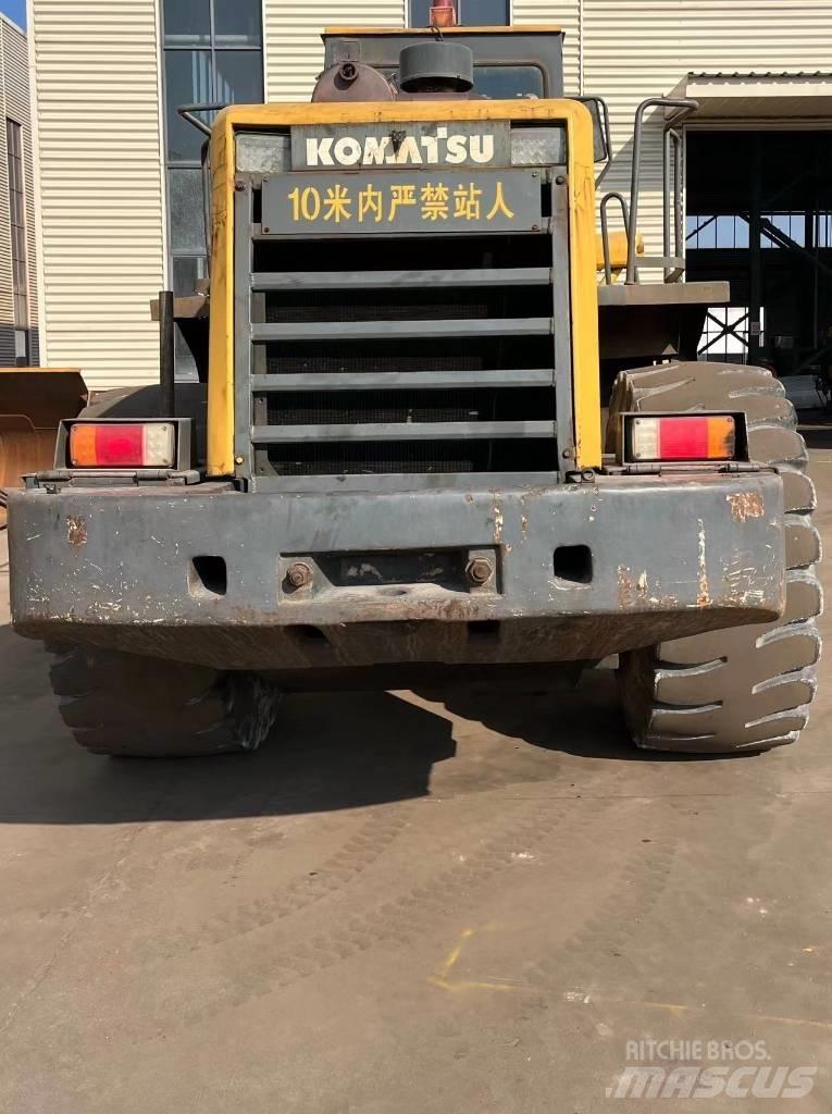 Komatsu WA 470 轮式装载机