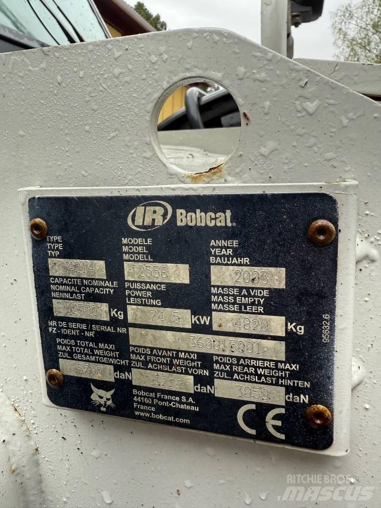 Bobcat T 2556 伸缩臂叉装车|叉装车