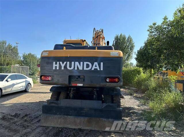 Hyundai 210W 履带挖掘机