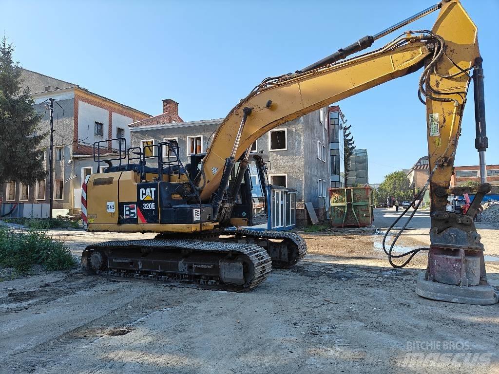 CAT 320 EL 履带挖掘机