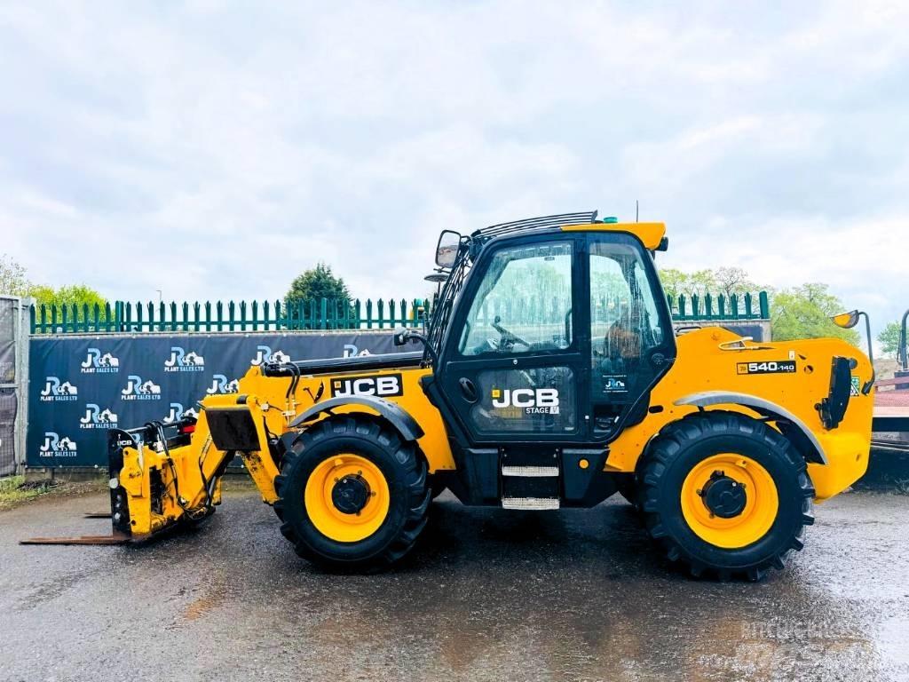 JCB 540-140 伸缩臂叉装车|叉装车