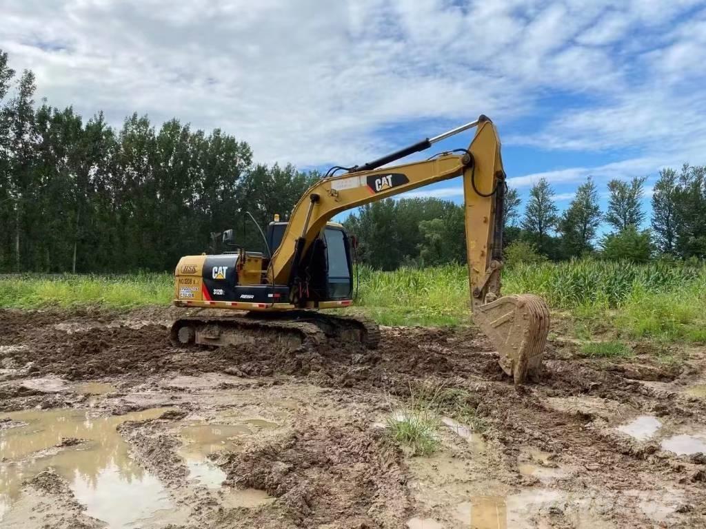 CAT 312D 中型挖掘机