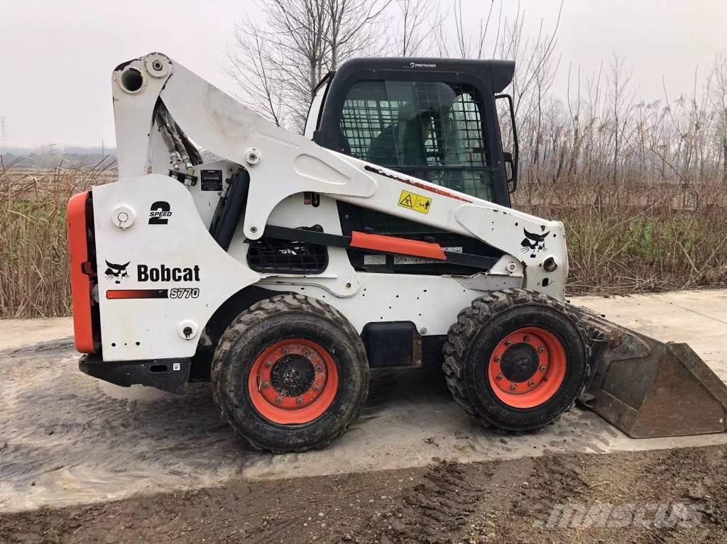 Bobcat T 770 滑移装载机