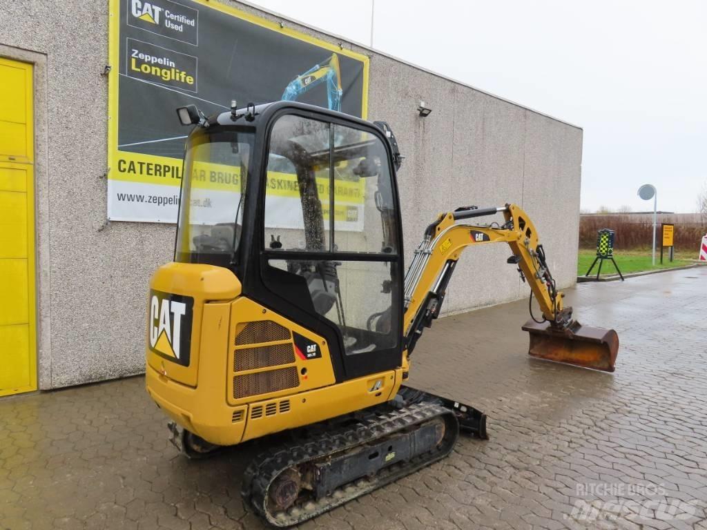 CAT 301.7 D 小型挖掘机
