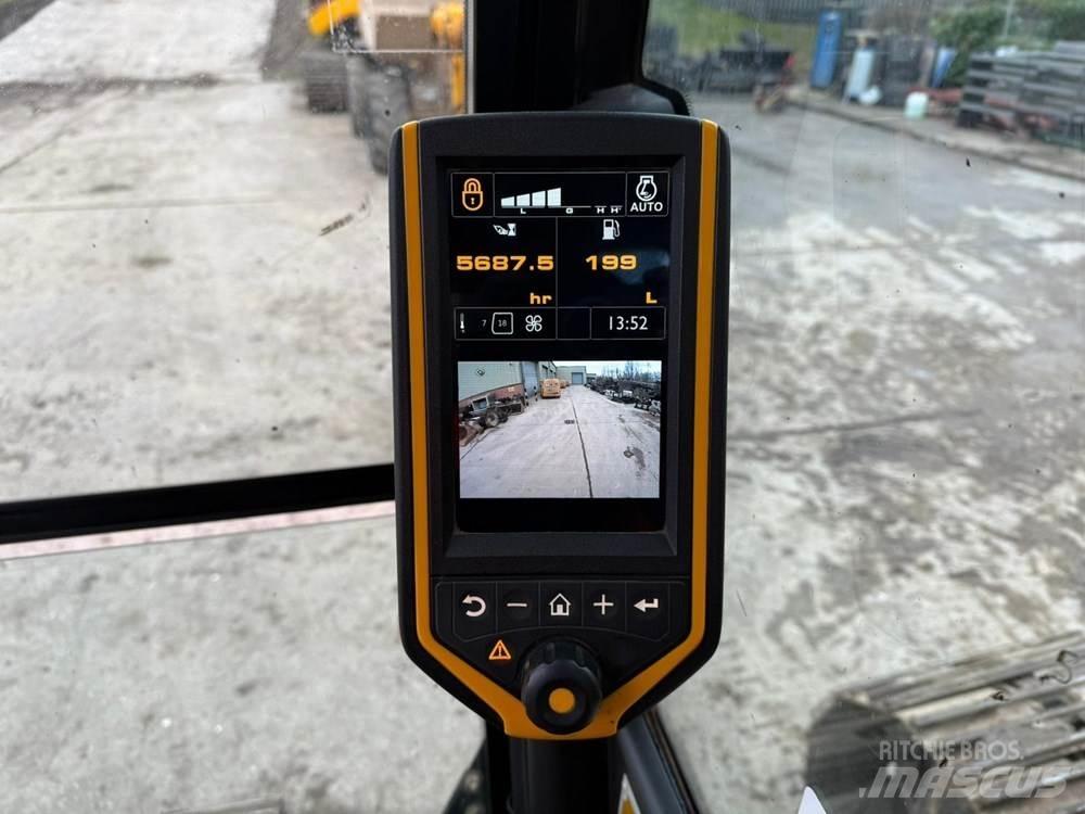 JCB JS145 履带挖掘机