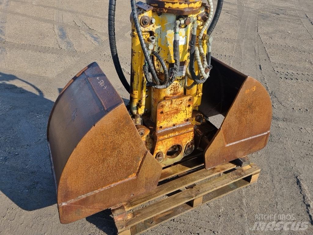 Liebherr 600 MM 抓斗