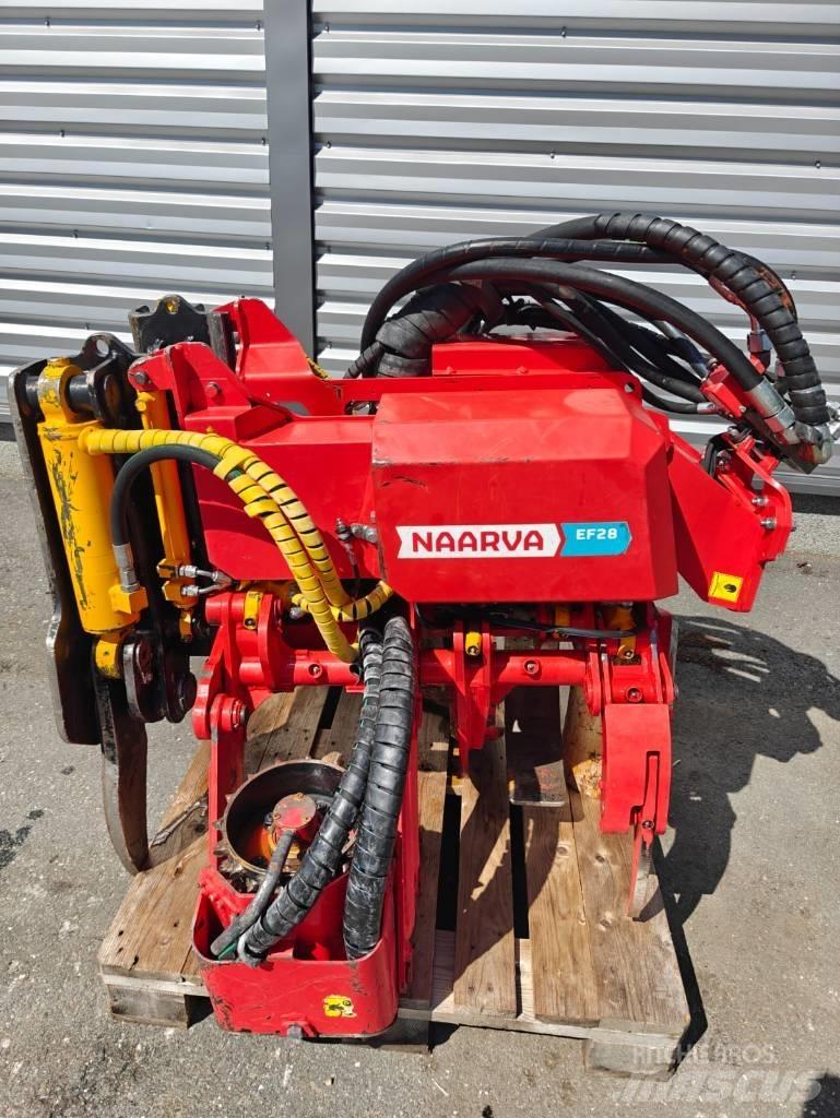 Naarva EF 28 收割机机箱