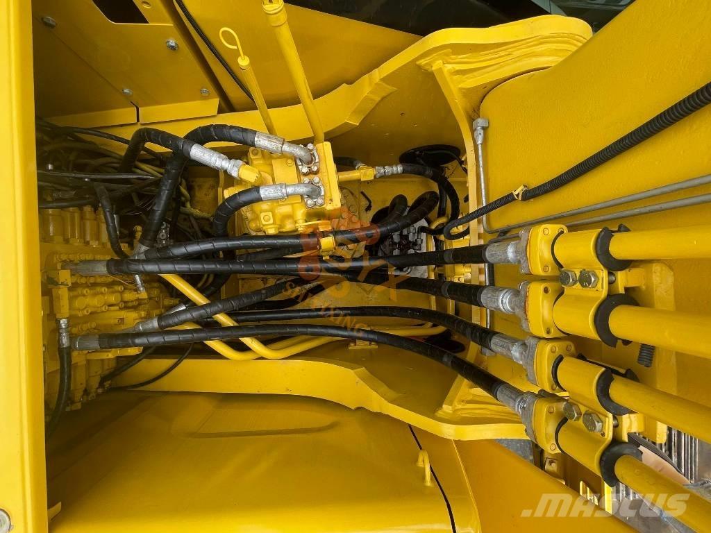 Komatsu PC 220-7 履带挖掘机