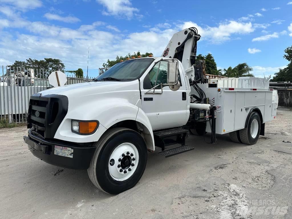 Ford F 750 XL SD 起重车