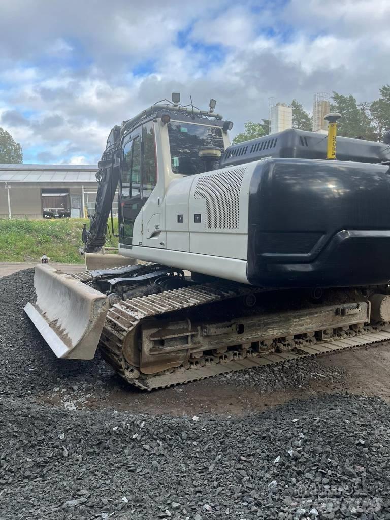 Hidromek HMK 220 LC 履带挖掘机