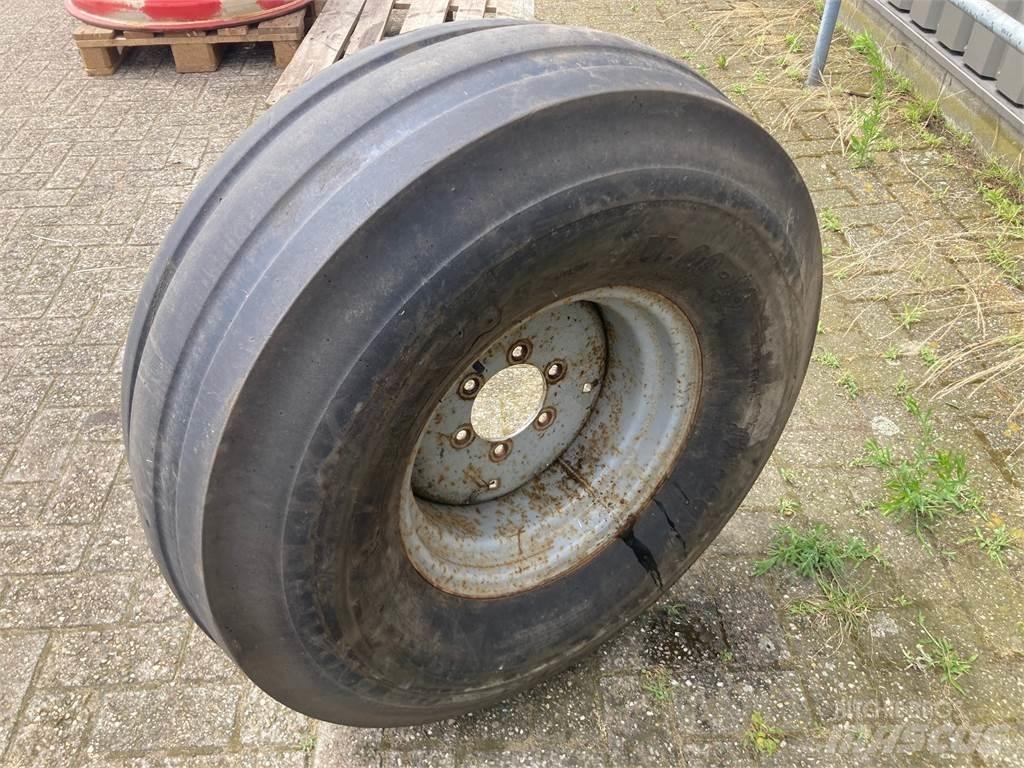 BKT 11.00-16 轮胎、车轮、轮圈