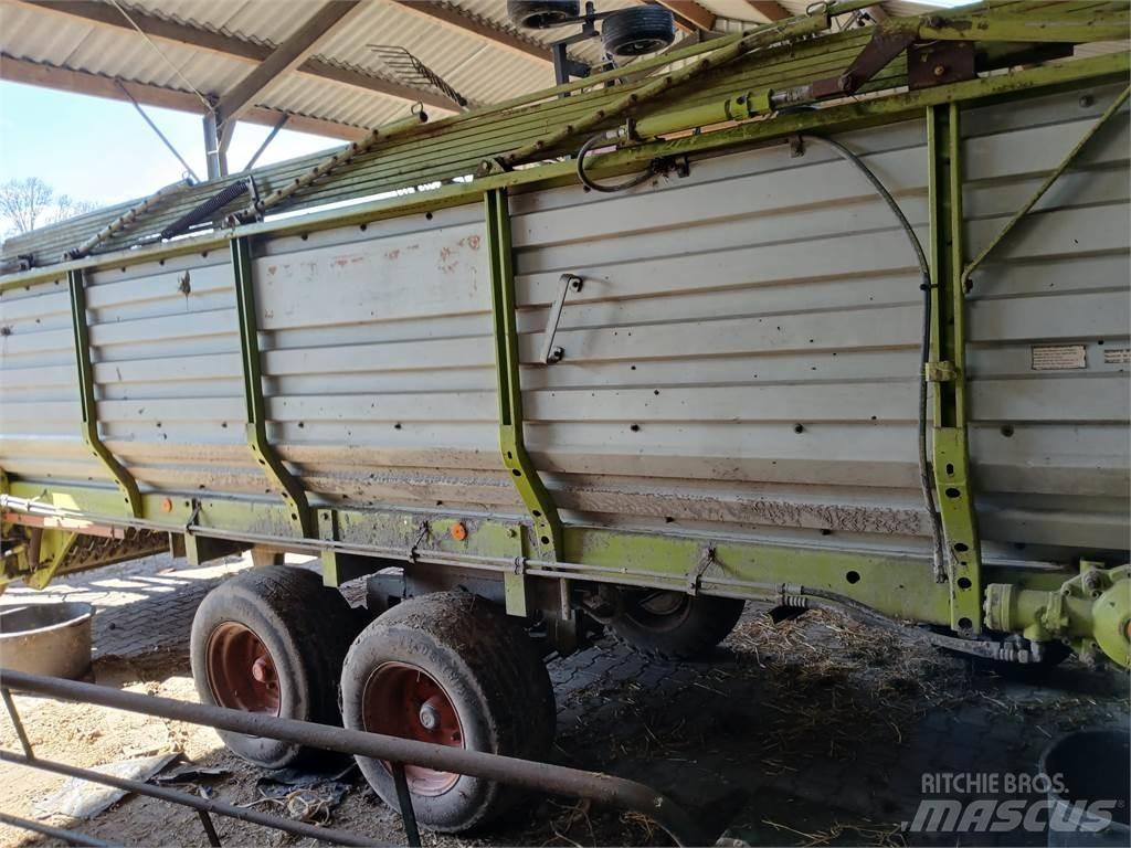 CLAAS sprint 445 K 自动装载拖车