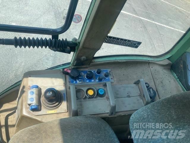 Fendt 207 V 拖拉机/农用车