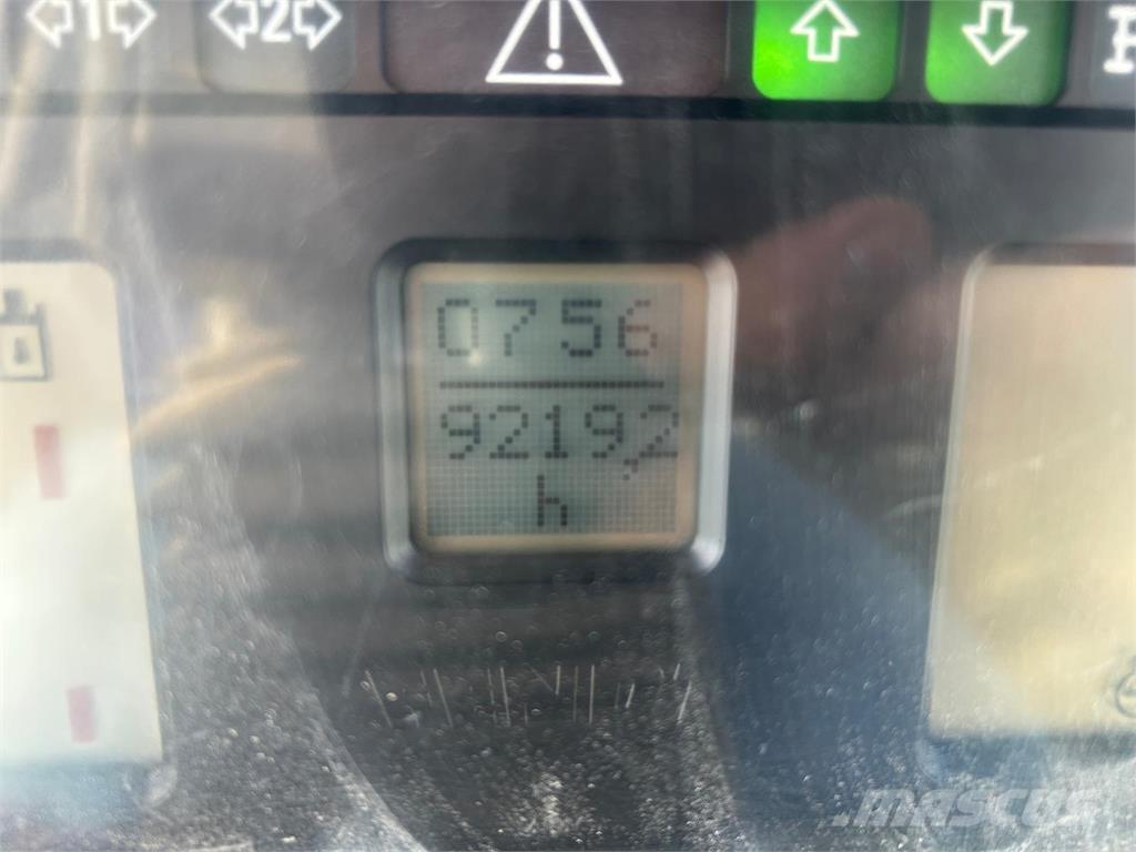 Fendt 412 拖拉机/农用车