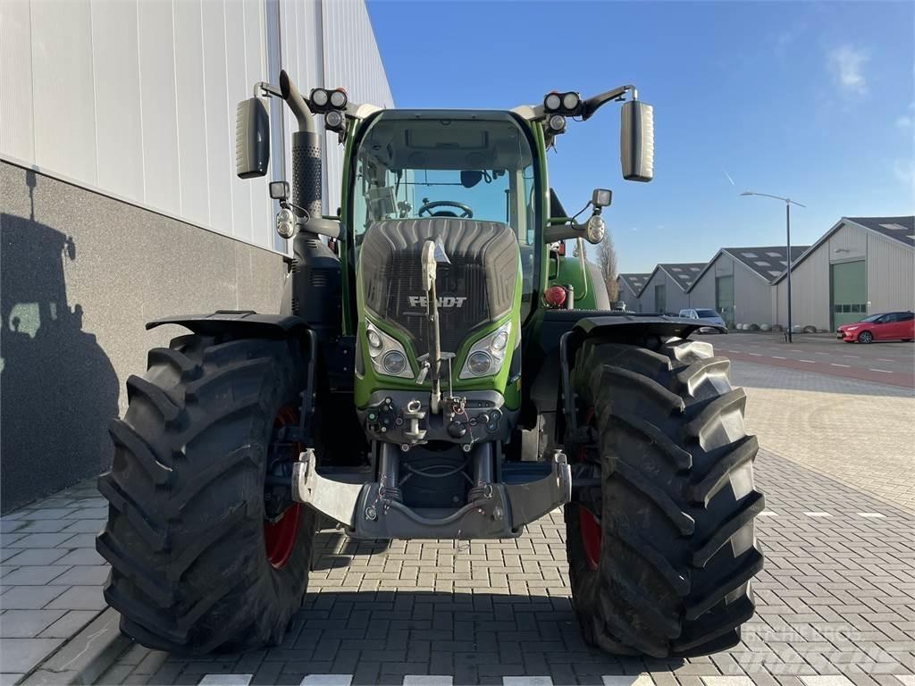Fendt 724 S4 拖拉机/农用车