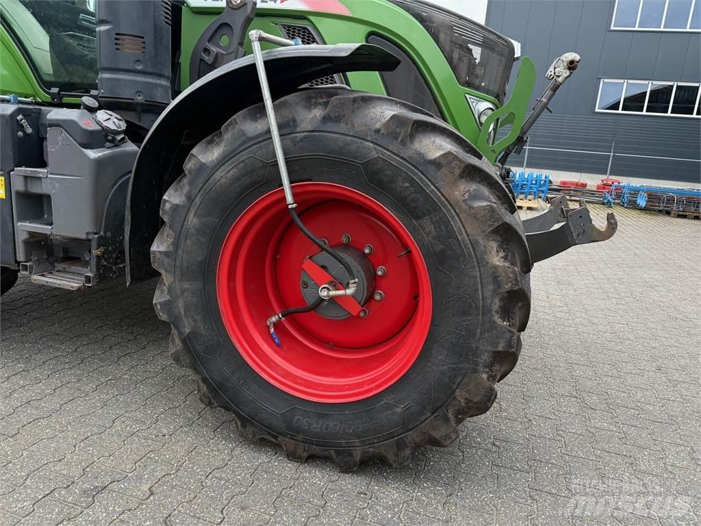 Fendt 724 S4 拖拉机/农用车
