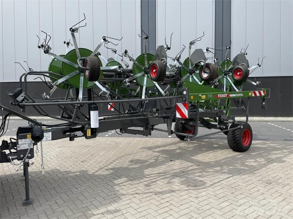 Fendt Lotus 1250 犁耙和摊草机