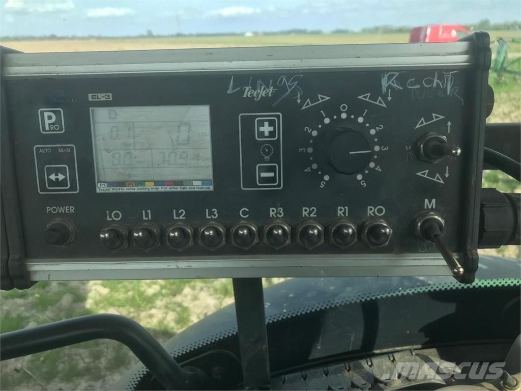 John Deere 624 自走式喷雾机