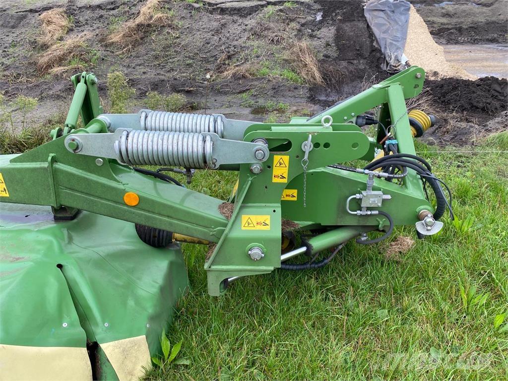 Krone EasyCut R400 割草机