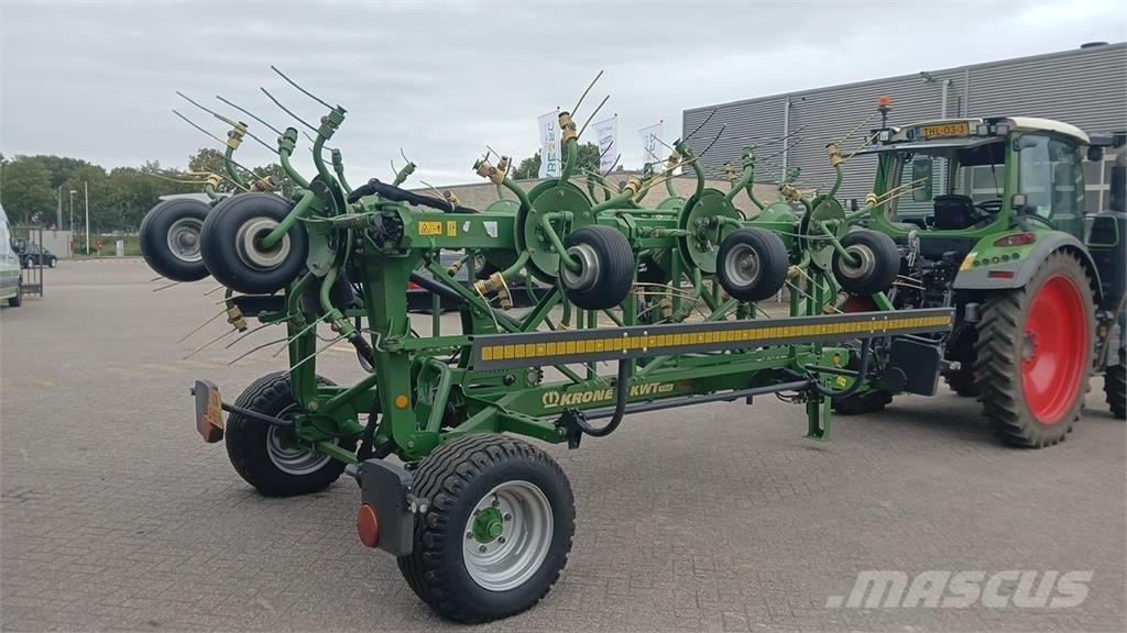 Krone KWT 1300 犁耙和摊草机