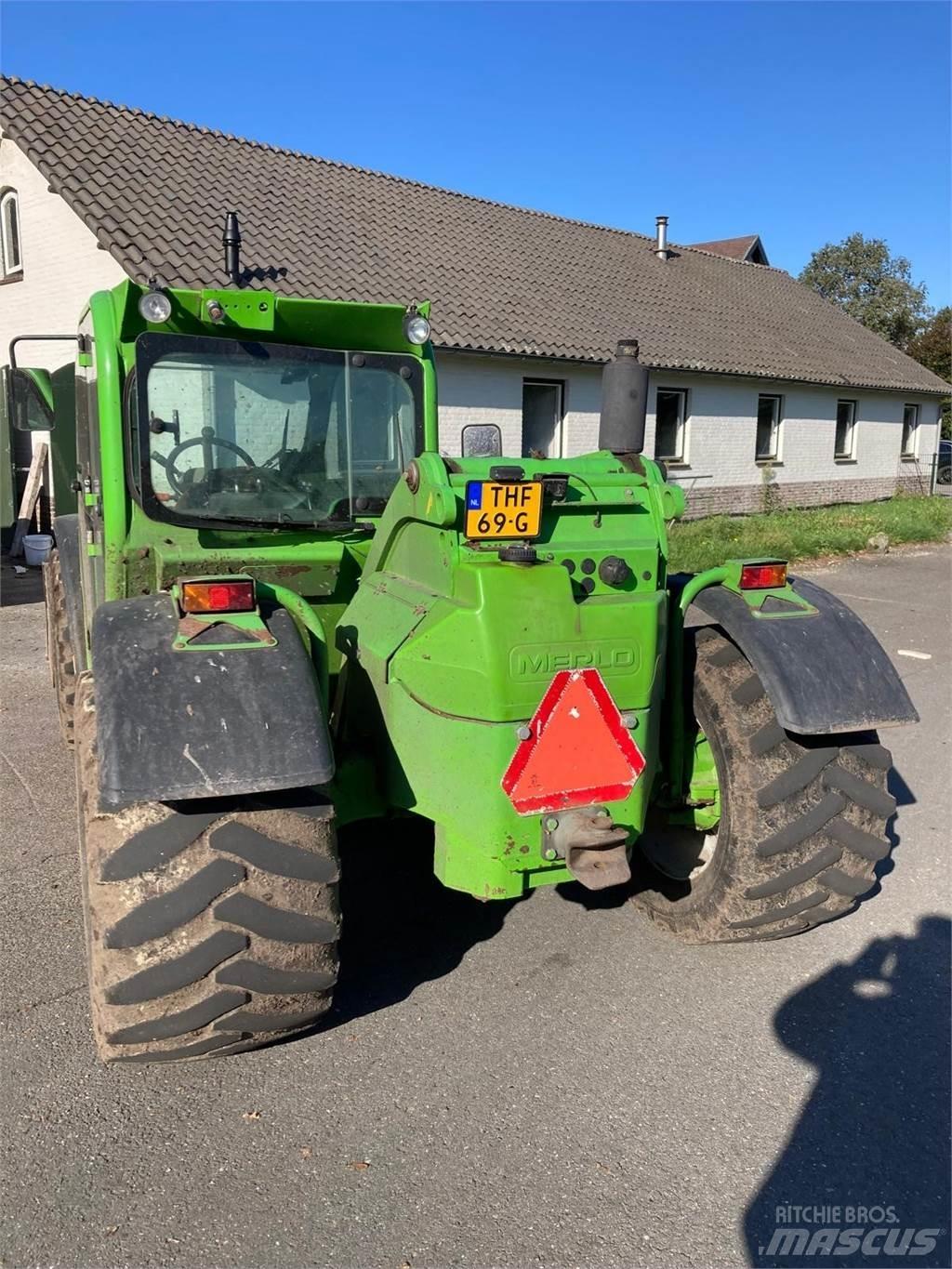 Merlo 32.6 L Plus 电动叉车