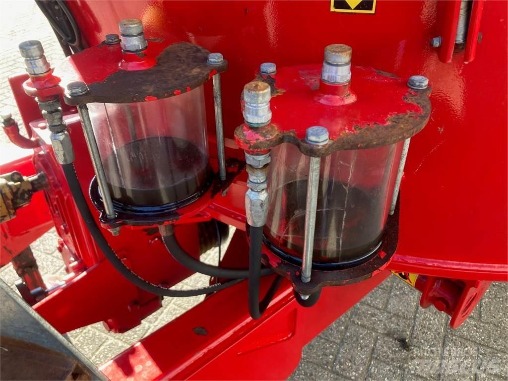 Peecon Biga 17 M3 饲料加工设备