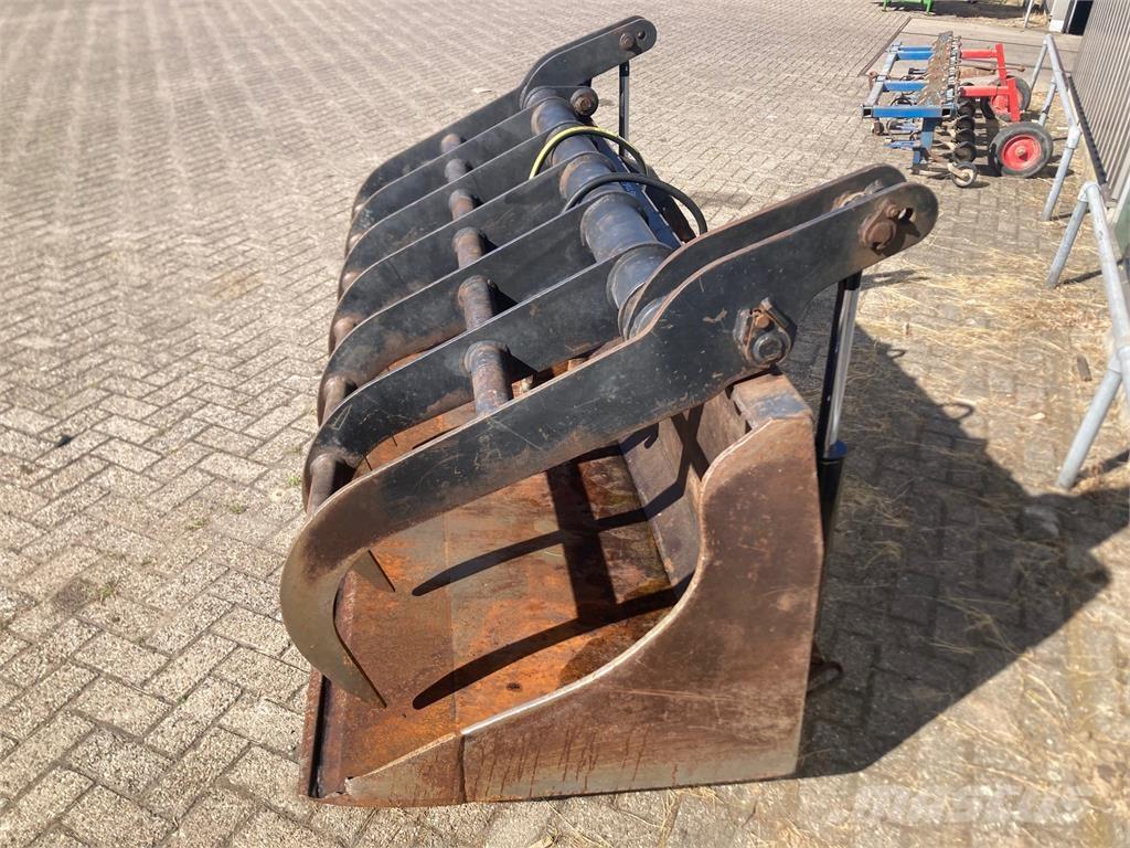  Pelikaanbak 前装载和挖掘机