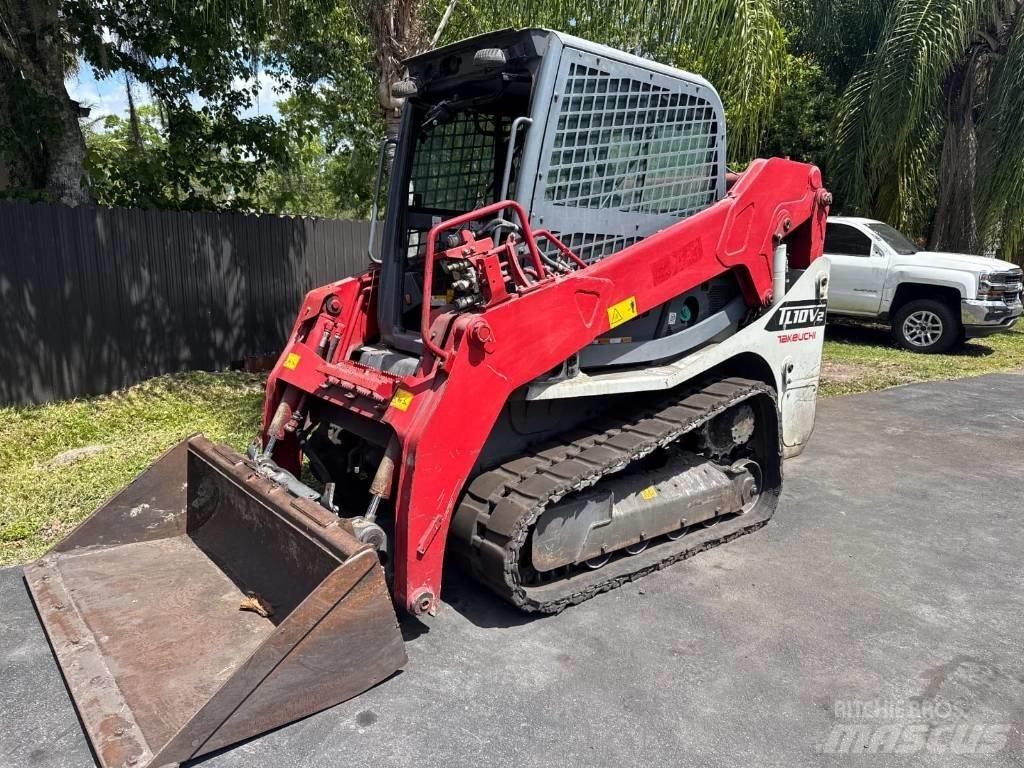 Takeuchi TL10 滑移装载机