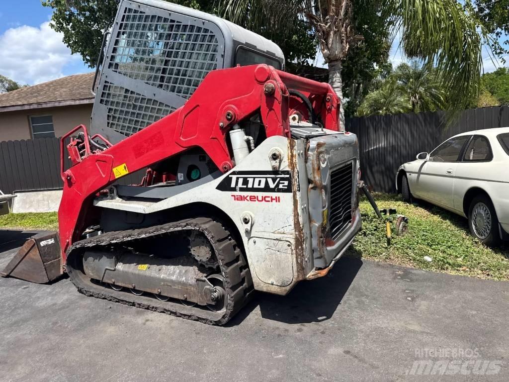 Takeuchi TL10 滑移装载机