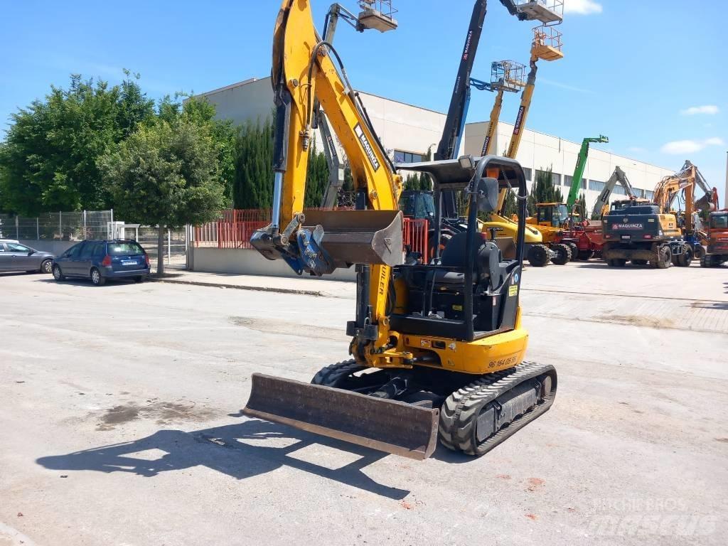 JCB 8030 ZTS 小型挖掘机