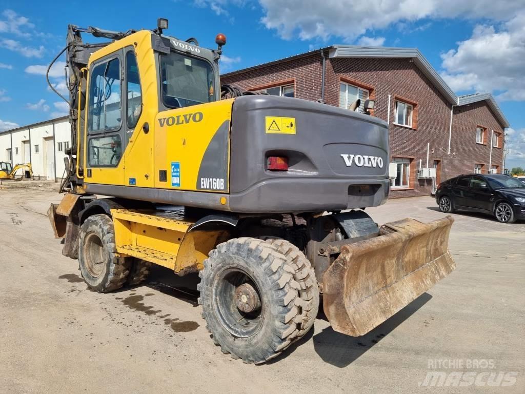 Volvo EW 160 B 轮式挖掘机