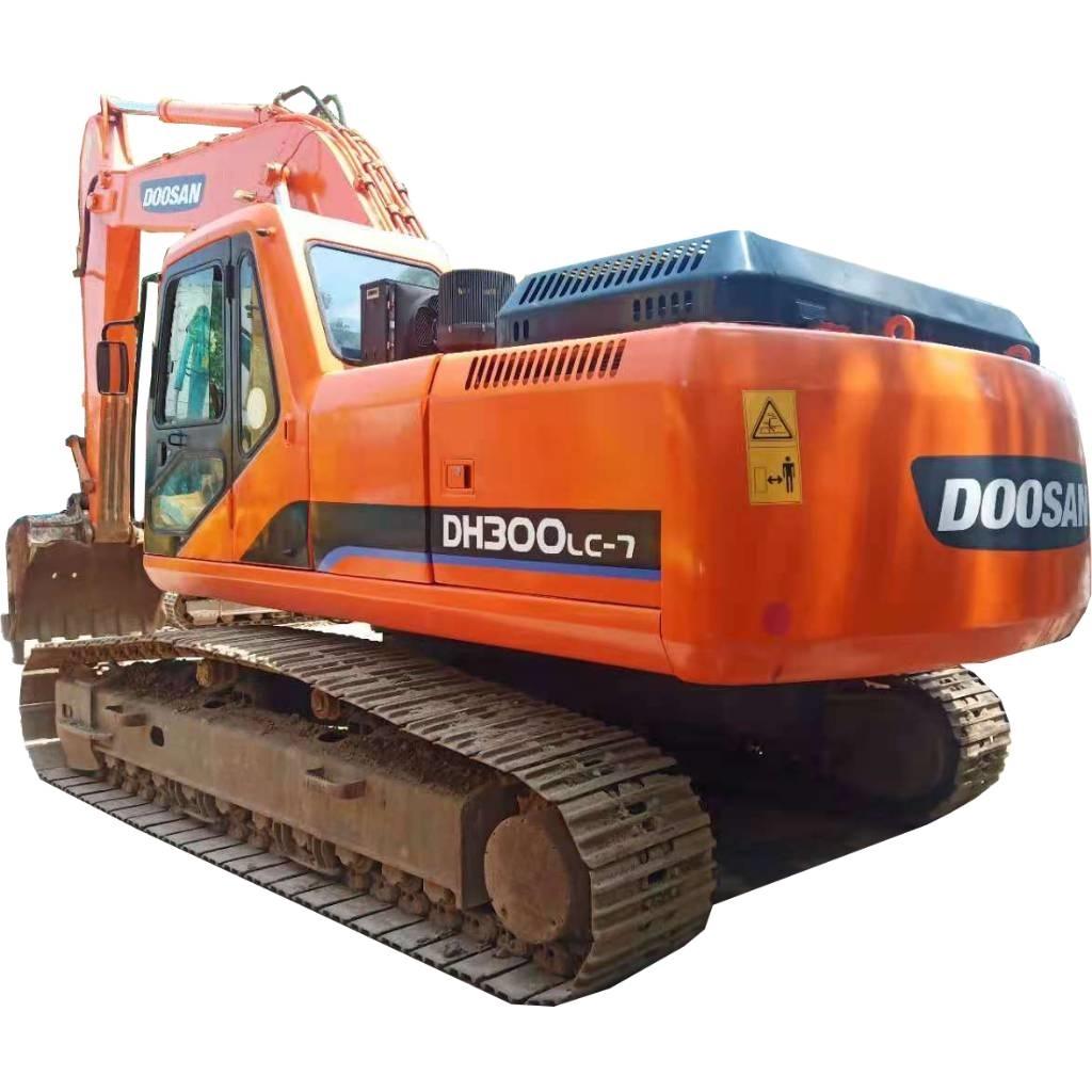 Doosan DH 300 LC-7 履带挖掘机