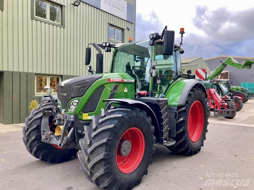 Fendt 724 Profi Plus 拖拉机/农用车