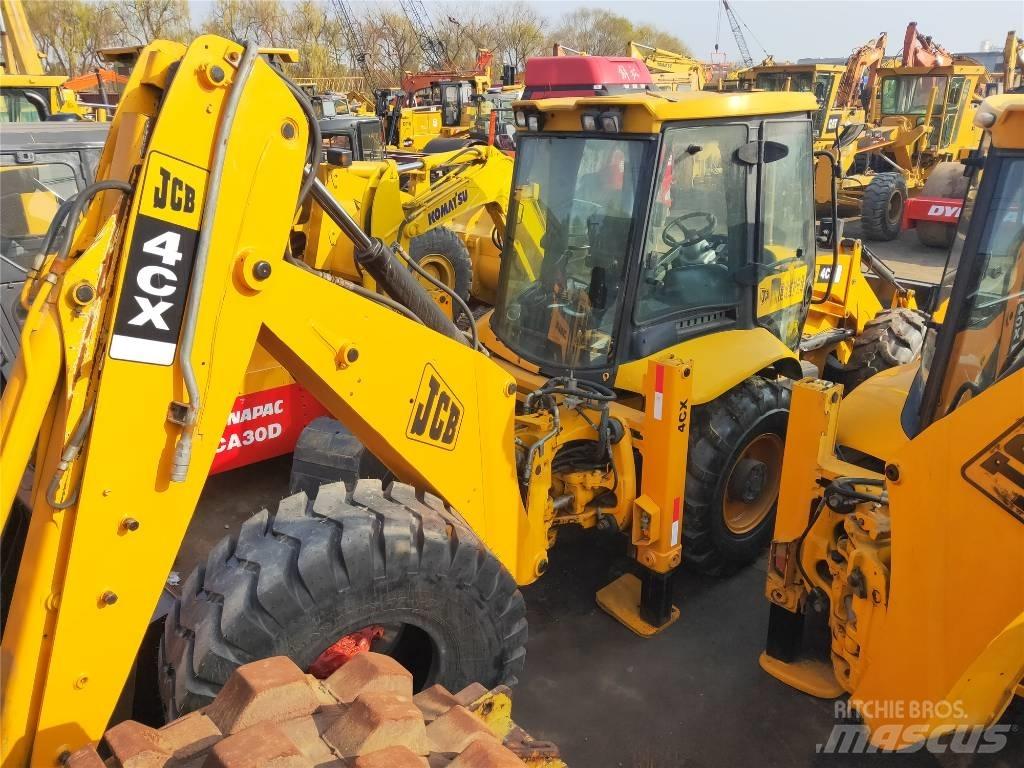 JCB 4CX 反铲装载机