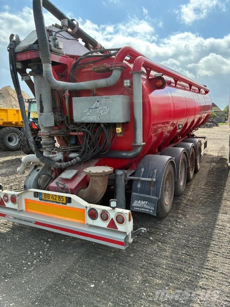 AMT AP gylletrailer 油罐半挂车